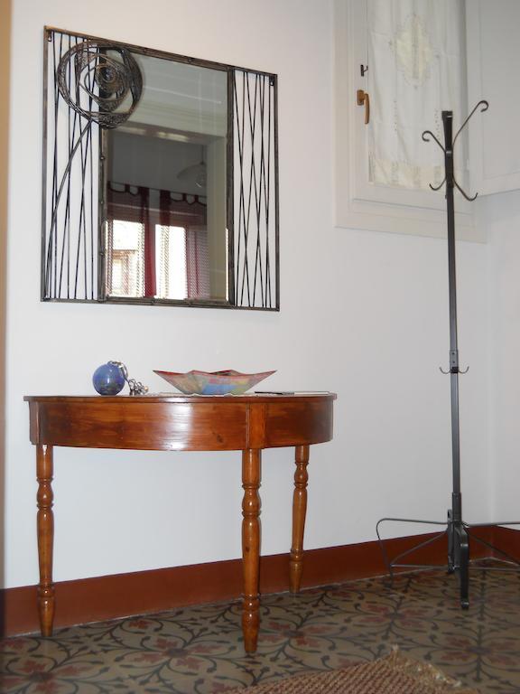 Casa Vacanze Trapani Via Merce Buitenkant foto